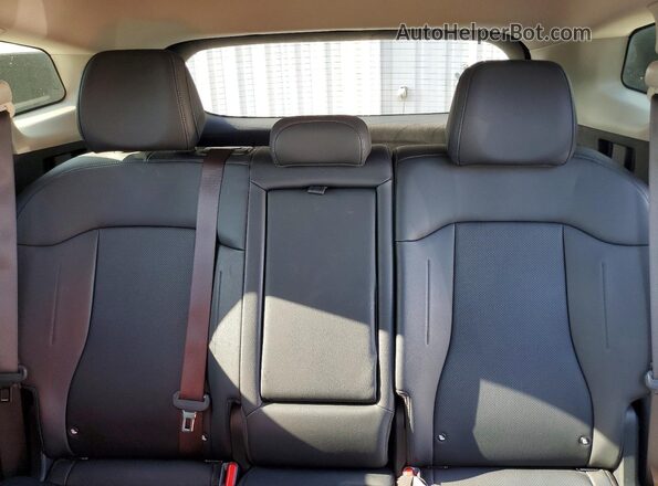 KNDPVCDG8R7132534 2024 KIA SPORTAGE White Vista de los asientos traseros