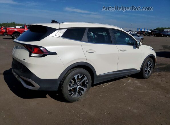 KNDPVCDG8R7132534 2024 KIA SPORTAGE White Trasero derecho