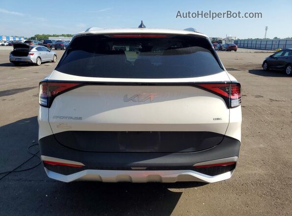KNDPVCDG8R7132534 2024 KIA SPORTAGE White Vista trasera