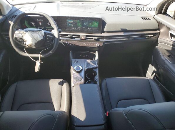 KNDPVDDG4T7332503 2026 KIA SPORTAGE White Dashboard view