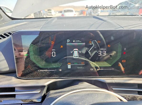 KNDPVDDG9T7272640 2026 KIA SPORTAGE Silver Instrument cluster view