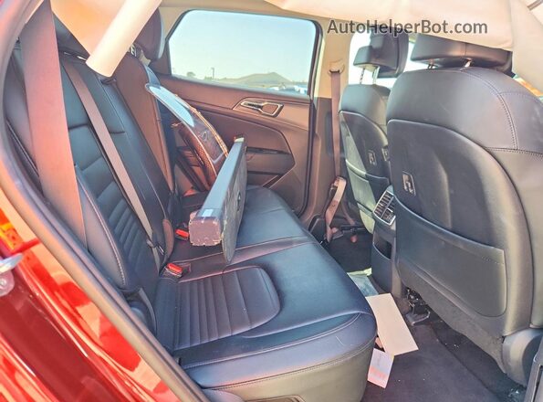 KNDPXCAGXP7078973 2023 KIA SPORTAGE Красный Вид задних сидений