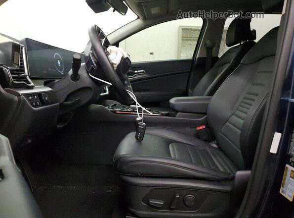 KNDPXCDG7R7124645 2024 KIA SPORTAGE Blue Widok wnętrza z przodu