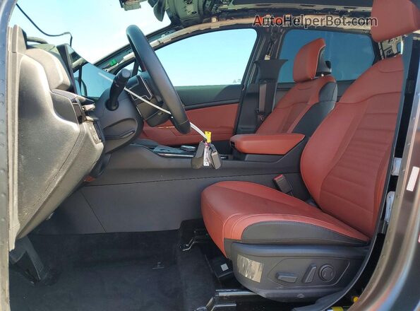 KNDPXDDG7T7342677 2026 KIA SPORTAGE Gray Սալոնի դիմացի տեսք