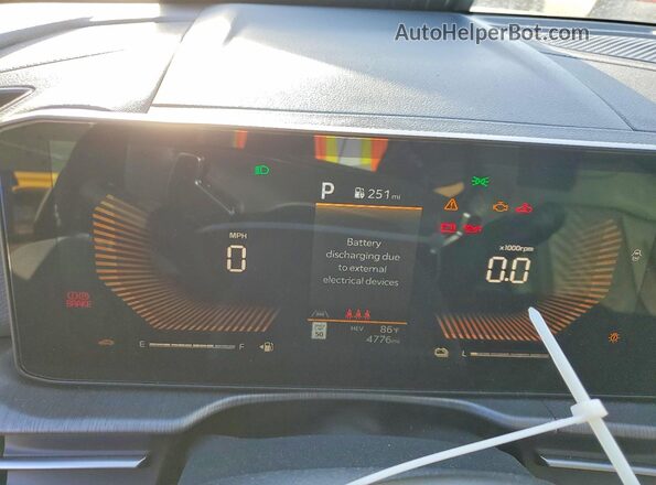 KNDPYDDH8T7303098 2026 KIA SPORTAGE Green Instrument cluster view