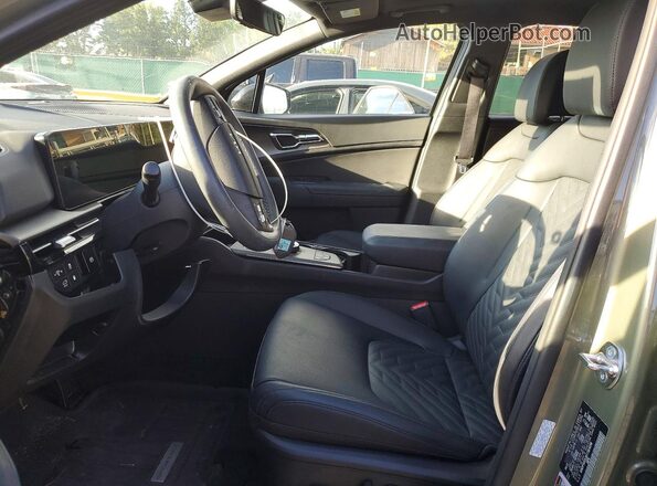KNDPYDDH8T7303098 2026 KIA SPORTAGE Green Front interior view