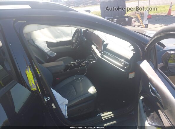KNDPZDAHXP7035579 2023 KIA SPORTAGE PLUG-IN HYBRID Black Front interior view