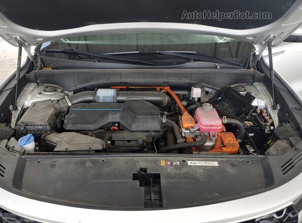 KNDRH4LG2P5191644 2023 KIA SORENTO Серебряный Вид задней части салона