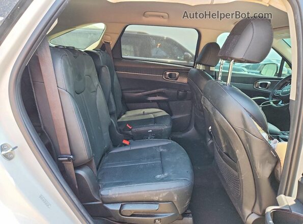 KNDRH4LG9P5187543 2023 KIA SORENTO White Вид задніх сидінь