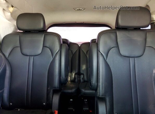 KNDRHDLGXR5259790 2024 KIA SORENTO White Вид задніх сидінь