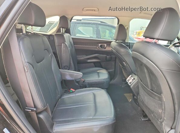 KNDRJDJH9S5299803 2025 KIA SORENTO Black Вид задньої частини салону