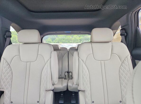 KNDRKDJG7T5493476 2026 KIA SORENTO Gray Widok tylnych siedzeń