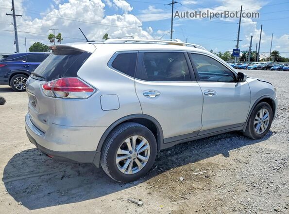 KNMAT2MT0GP726115 2016 NISSAN ROGUE Серебряный Задняя правая четверть