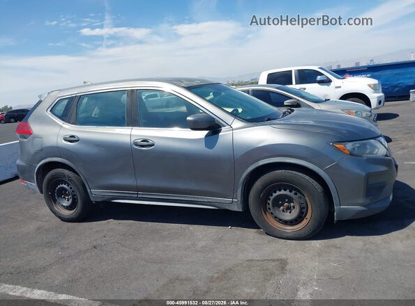 KNMAT2MT0HP585273 2017 NISSAN ROGUE Gray უკანა სალონის ხედი