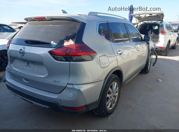 KNMAT2MT0HP619633 2017 NISSAN ROGUE Серебряный Задняя правая четверть