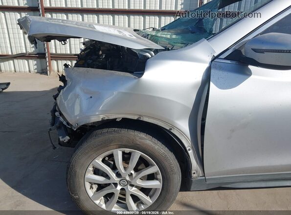 KNMAT2MT0HP619633 2017 NISSAN ROGUE Серебряный 