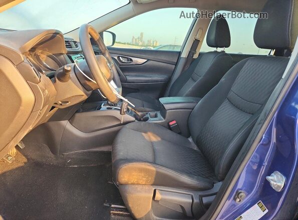 KNMAT2MT0JP573887 2018 NISSAN ROGUE Blue Front interior view
