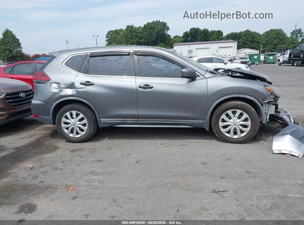 KNMAT2MT0JP589975 2018 NISSAN ROGUE Gray Widok wnętrza z tyłu