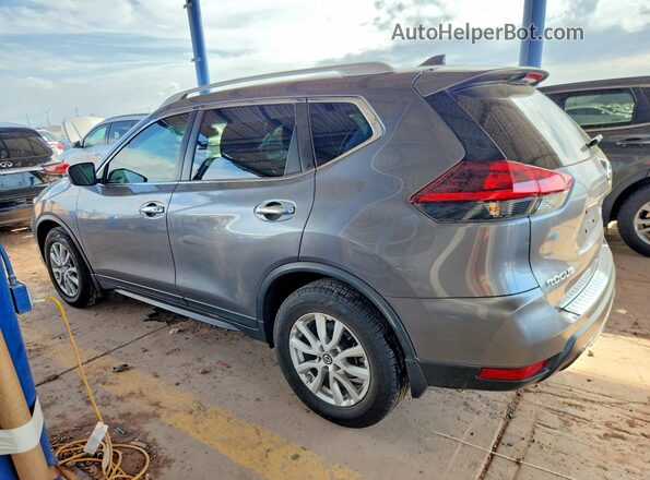 KNMAT2MT0JP607990 2018 NISSAN ROGUE Silver Задня ліва чверть