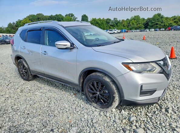 KNMAT2MT0JP612803 2018 NISSAN ROGUE Silver Przód prawy