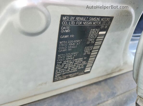 KNMAT2MT0JP612803 2018 NISSAN ROGUE Silver Widok naklejki z numerem VIN