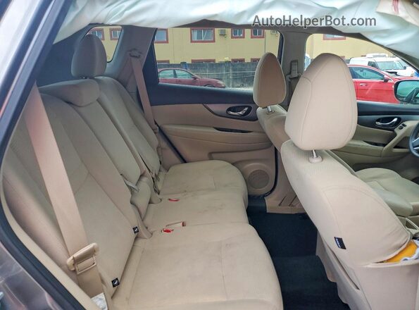 KNMAT2MT1GP640988 2016 NISSAN ROGUE Серый Вид задней части салона