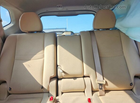 KNMAT2MT1GP645351 2016 NISSAN ROGUE White უკანა სავარძლების ხედი