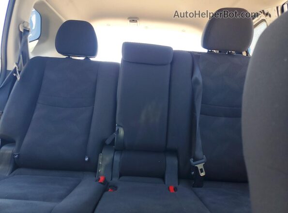 KNMAT2MT1GP673134 2016 NISSAN ROGUE Silver Rear seats view