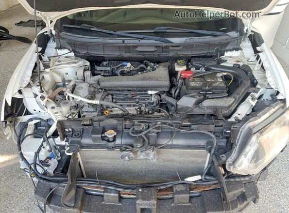 KNMAT2MT1GP682335 2016 NISSAN ROGUE White Widok komory silnika