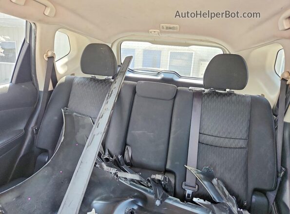 KNMAT2MT1HP500697 2017 NISSAN ROGUE Black Widok tylnych siedzeń