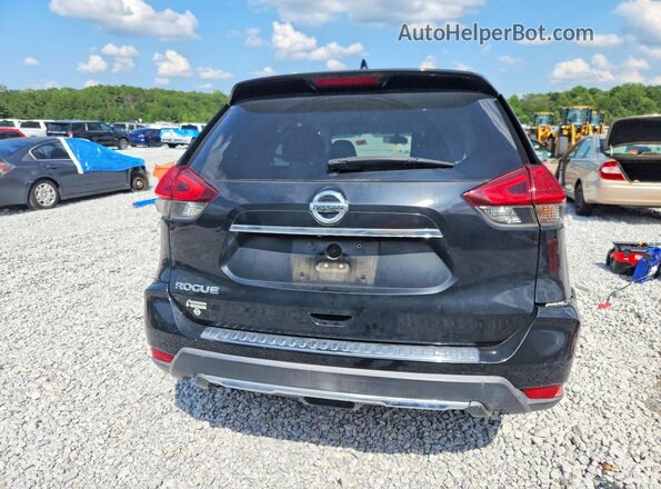 KNMAT2MT1HP500697 2017 NISSAN ROGUE Black Widok z tyłu