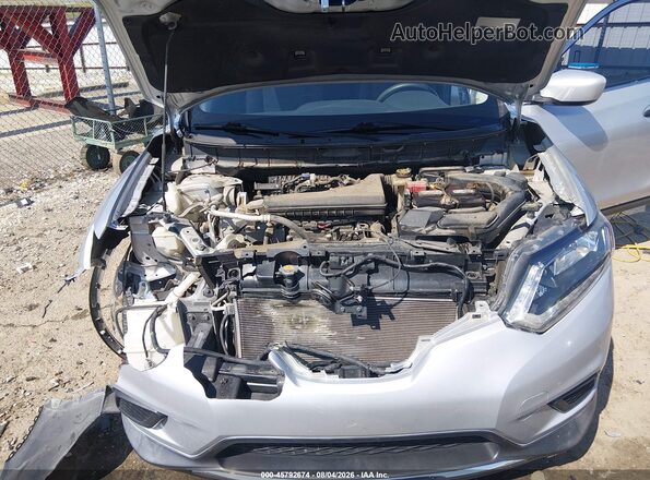 KNMAT2MT2GP678536 2016 NISSAN ROGUE Silver Rear view