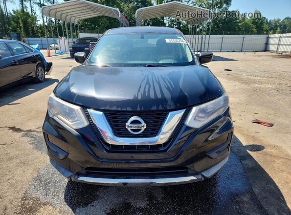 KNMAT2MT2HP530615 2017 NISSAN ROGUE Черный Вид спереди