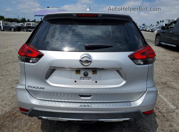 KNMAT2MT2JP513271 2018 NISSAN ROGUE Silver Vista trasera