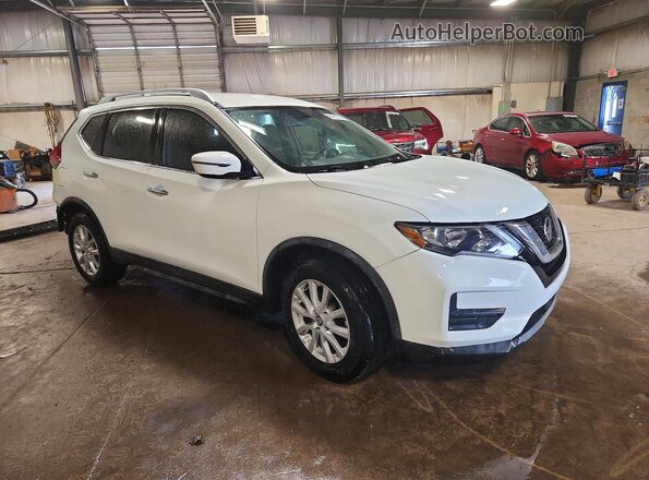 KNMAT2MT2JP523928 2018 NISSAN ROGUE White Front right
