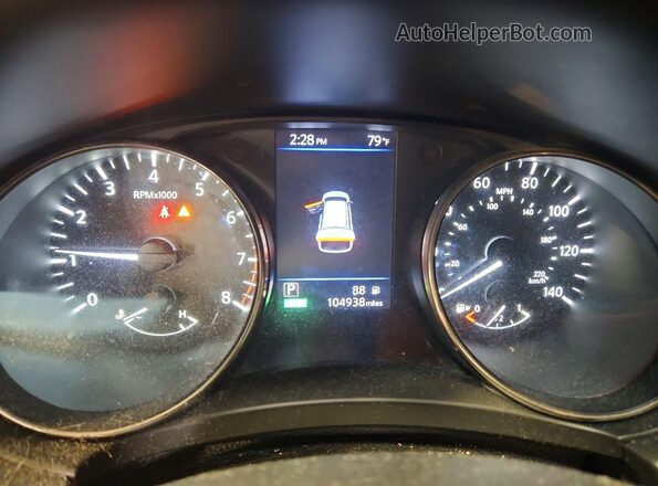 KNMAT2MT2JP523928 2018 NISSAN ROGUE White Instrument cluster view