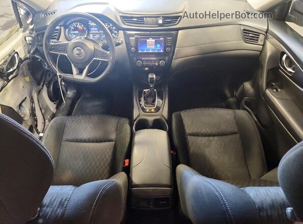 KNMAT2MT2JP523928 2018 NISSAN ROGUE White Dashboard view