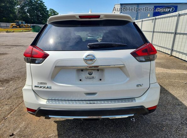 KNMAT2MT2JP552751 2018 NISSAN ROGUE White Widok z tyłu