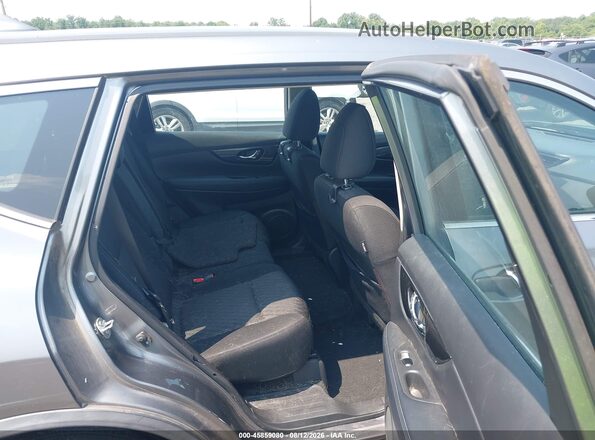 KNMAT2MT2JP563765 2018 NISSAN ROGUE Gray VIN կոդի պիտակի տեսք