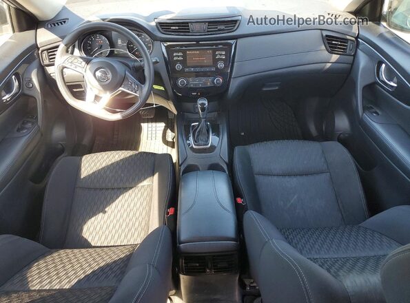 KNMAT2MT3HP532289 2017 NISSAN ROGUE Silver Dashboard view