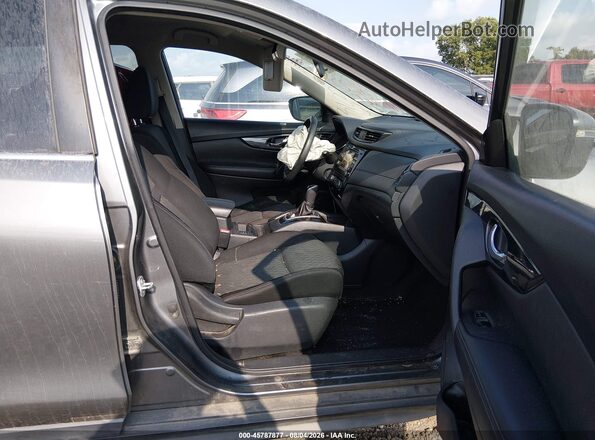 KNMAT2MT3HP534365 2017 NISSAN ROGUE Серый Вид салона спереди