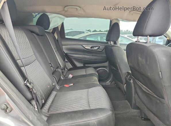 KNMAT2MT3JP504630 2018 NISSAN ROGUE Серый Вид задней части салона