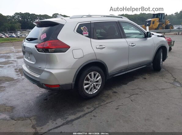 KNMAT2MT3JP532914 2018 NISSAN ROGUE Серебряный Задняя правая четверть