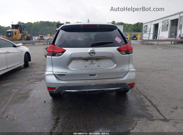 KNMAT2MT3JP532914 2018 NISSAN ROGUE Серебряный 