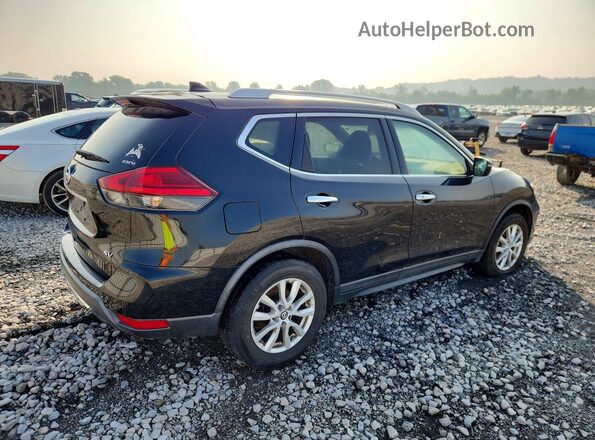 KNMAT2MT4HP590136 2017 NISSAN ROGUE Black Հետևի աջ