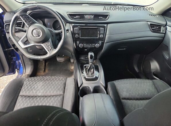 KNMAT2MT4JP507794 2018 NISSAN ROGUE Синий Вид панели приборов