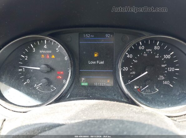 KNMAT2MT4JP523557 2018 NISSAN ROGUE Gray Widok tylnych siedzeń