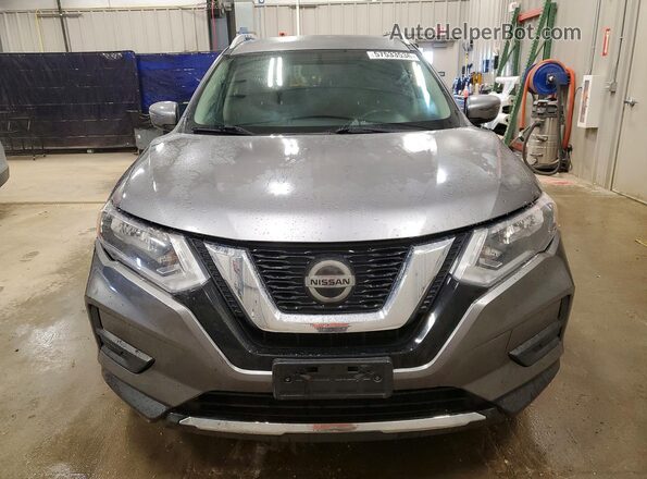 KNMAT2MT4JP596220 2018 NISSAN ROGUE Gray Front view