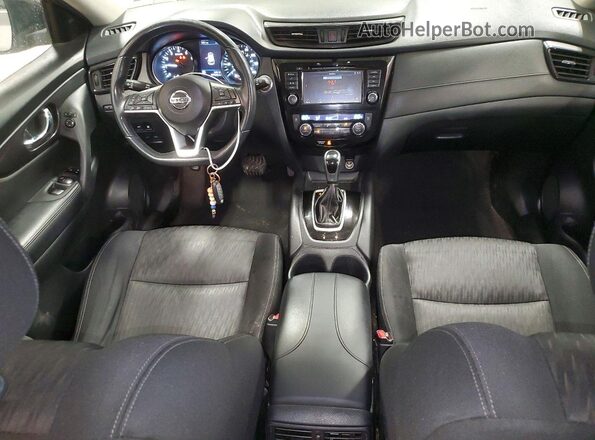 KNMAT2MT4JP596220 2018 NISSAN ROGUE Gray Dashboard view