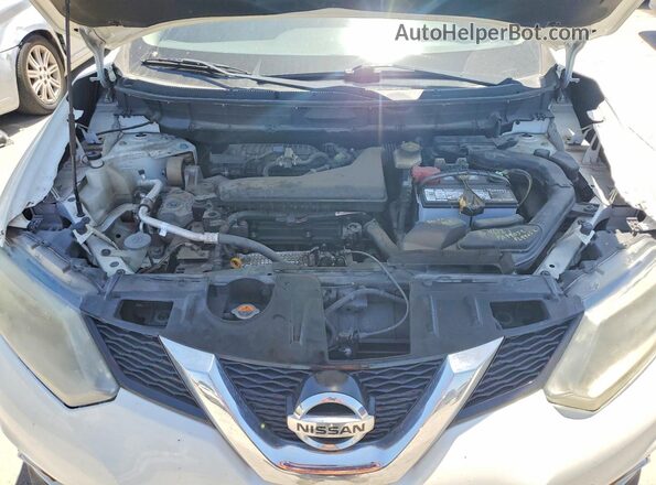 KNMAT2MT5GP610036 2016 NISSAN ROGUE White Вид задньої частини салону